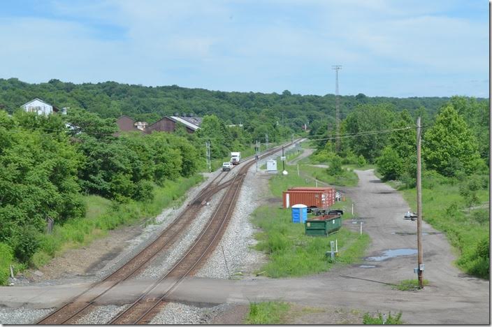 First we scouted the CSX New Castle SD coming west. We heard little on the scanner except this weed spray truck. The dispatcher seemed anxious to get him west to some point where he could run some trains. Other that occasional pairs of block signals, there is nothing of interest between New Castle crossovers and “Haselton”, seen here. That’s 15.7 miles with no crossovers....there are more places on Big Sandy to stash trains than that! P&LE’s Gateway Yard was east around the curve. That forest on the right was once Republic Steel. CSX weed sprayer. Haselton OH.